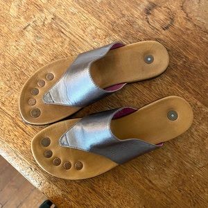 Juil sandals